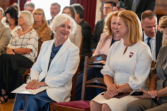 Saeimas priekšsēdētāja piedalās Valstiskuma balvas pasniegšanas ceremonijā