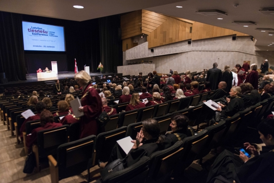 Saeimas priekšsēdētāja piedalās Latvijas tiesnešu konferencē