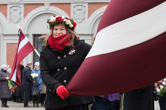 Saeimas priekšsēdētāja Ināra Mūrniece piedalās Komunistiskā genocīda upuru piemiņai veltītajā ziedu nolikšanas ceremonijā pie Brīvības pieminekļa