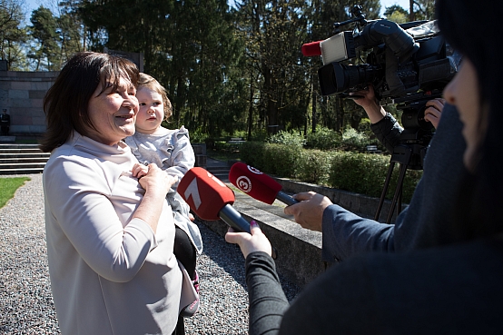 Satversmes sapulces sasaukšanas gadadienai veltītā ziedu nolikšana