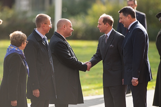 Gundars Daudze piedalās Veseksas grāfa un grāfienes oficiālajā sagaidīšanas ceremonijā